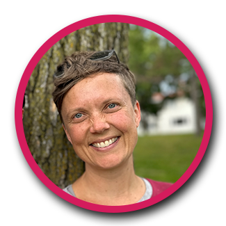 Julia, Co-Owner